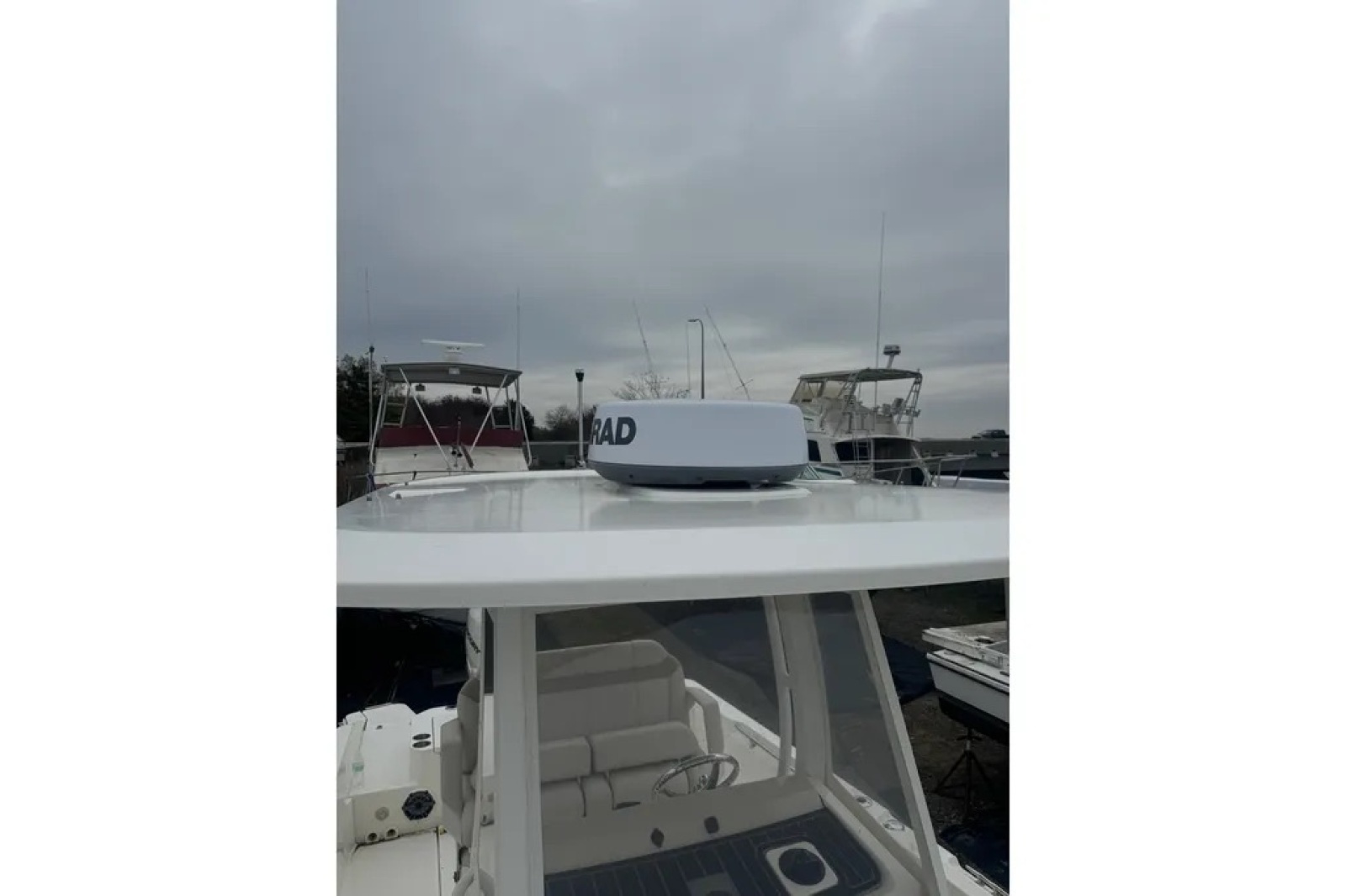 28ft Boston Whaler Yacht For Sale