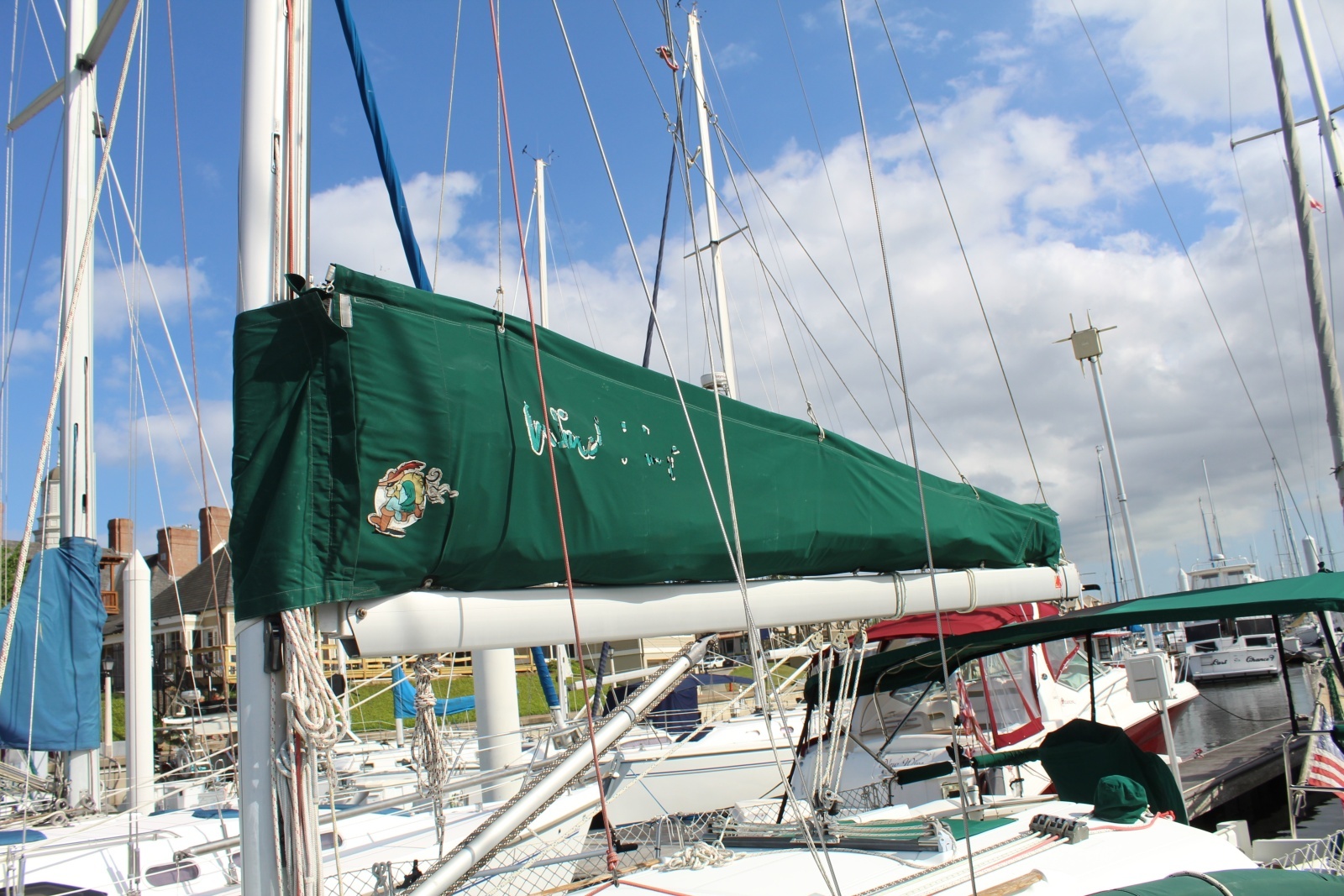 Wind Thief 32ft Beneteau Yacht For Sale