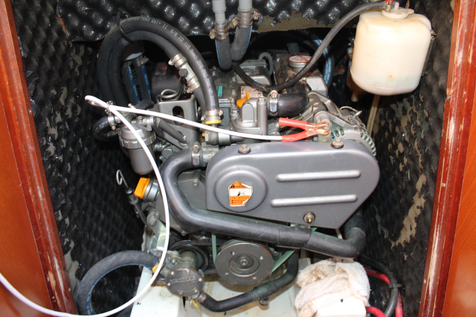 32' 2007 Beneteau 323