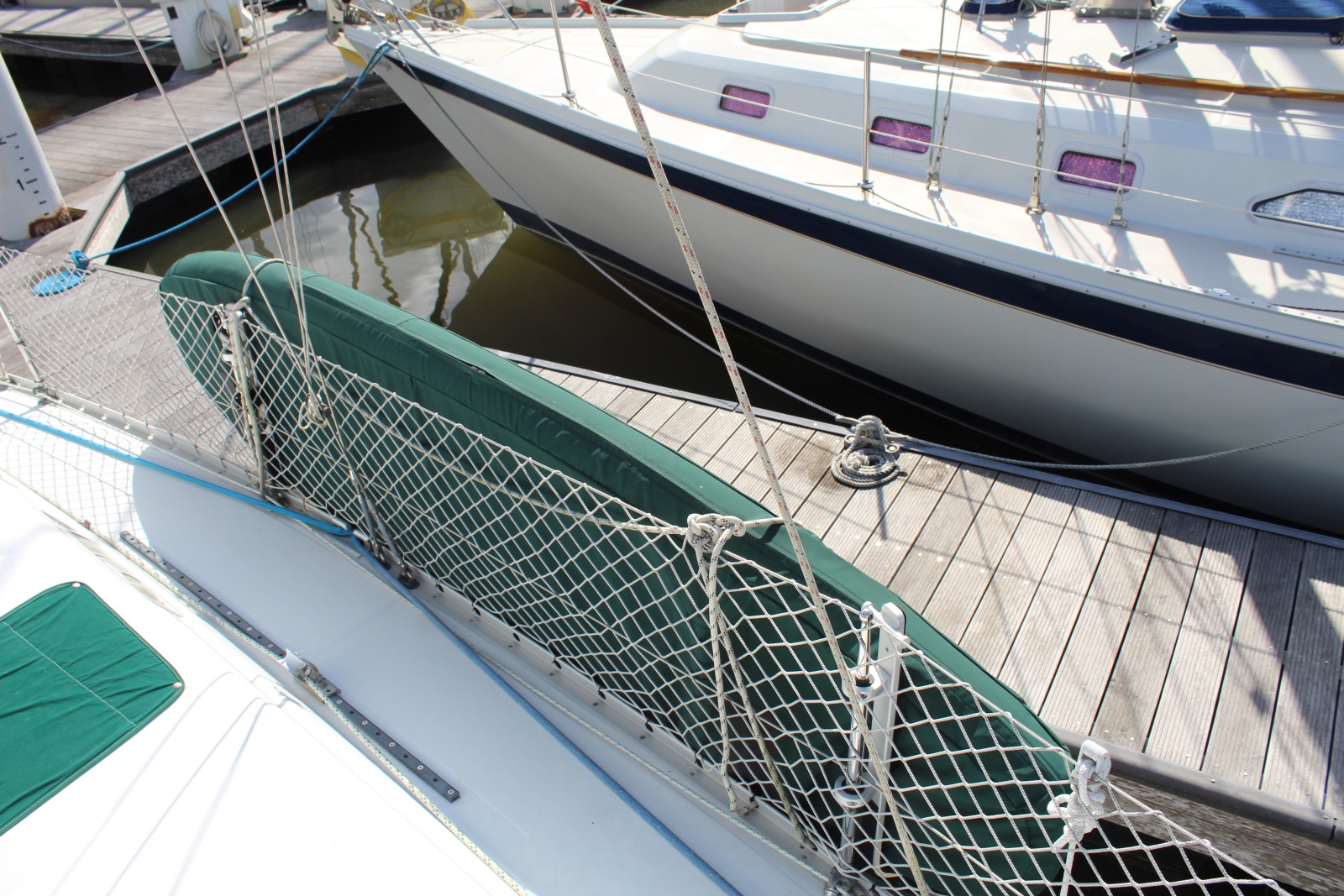 32' 2007 Beneteau 323