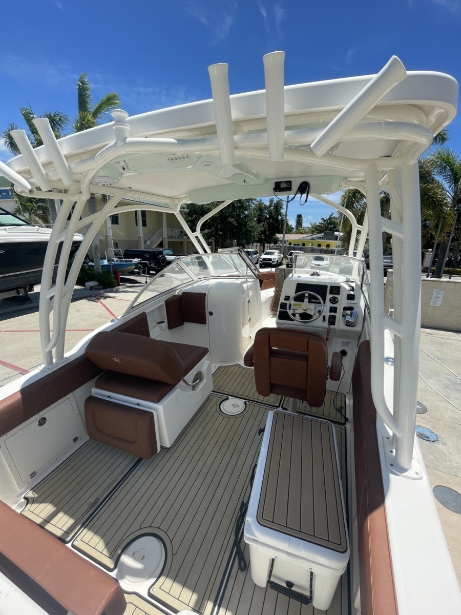 24ft Century Yacht For Sale