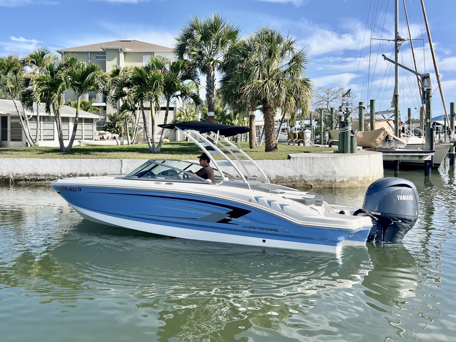 21ft Chaparral Yacht For Sale