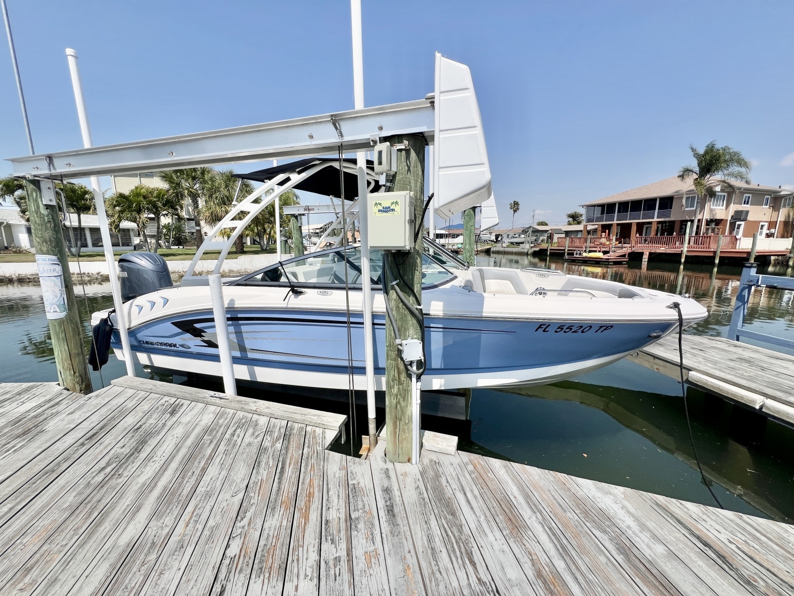 23ft Chaparral Yacht For Sale