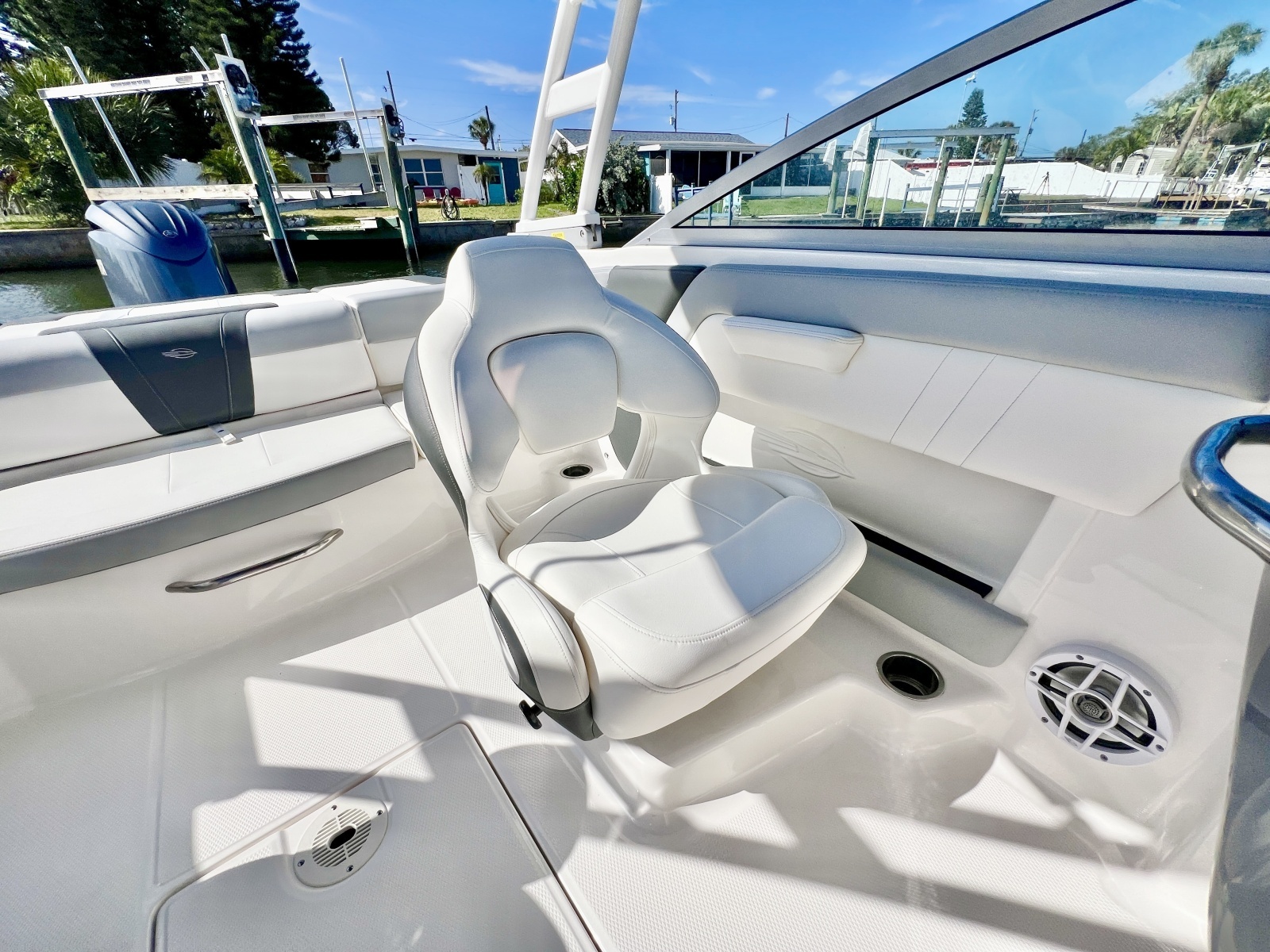21ft Chaparral Yacht For Sale