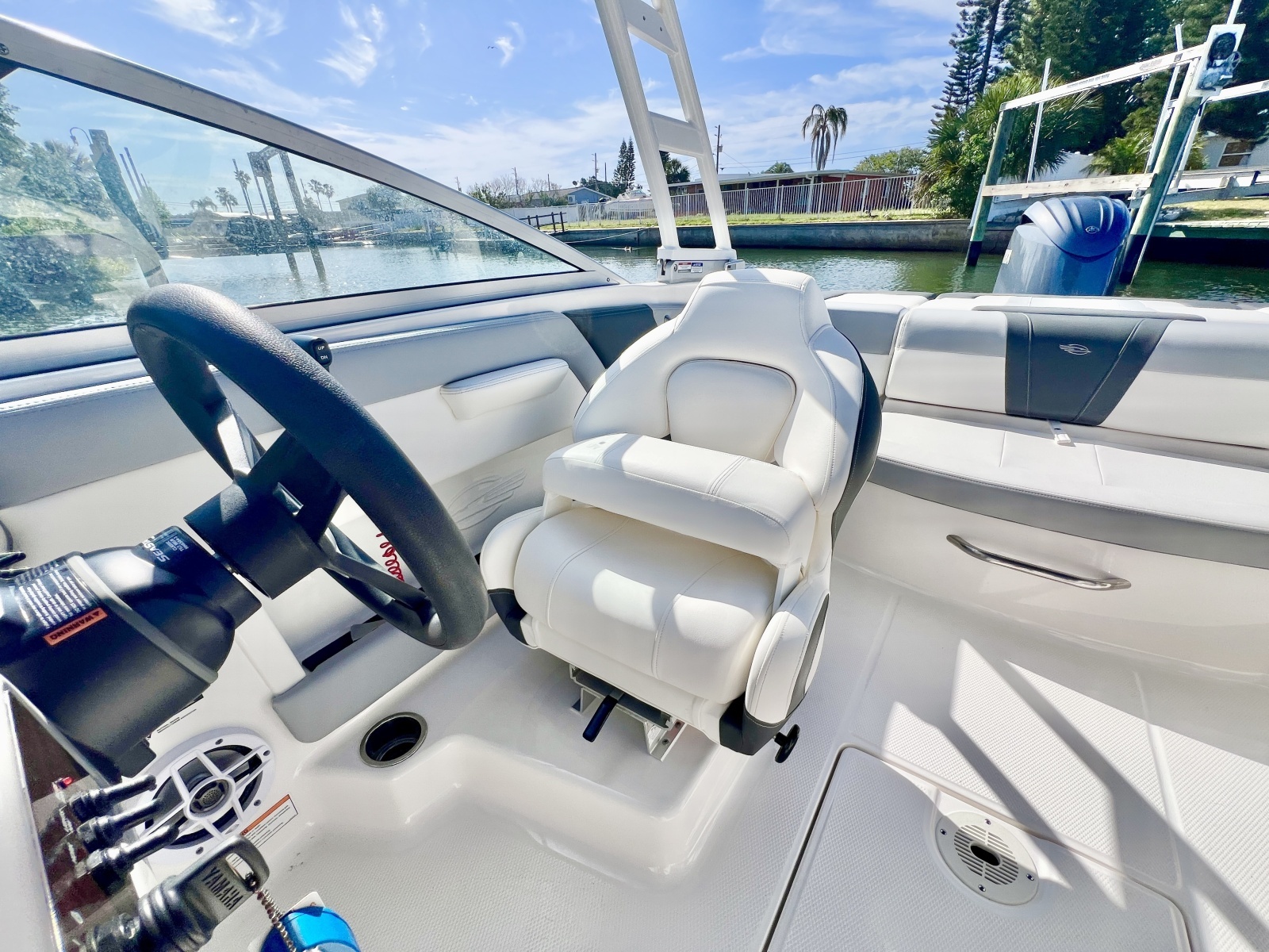 21ft Chaparral Yacht For Sale