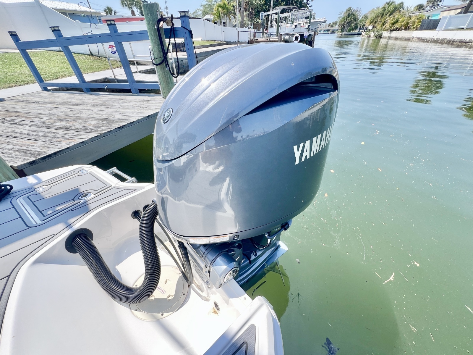 23ft Chaparral Yacht For Sale