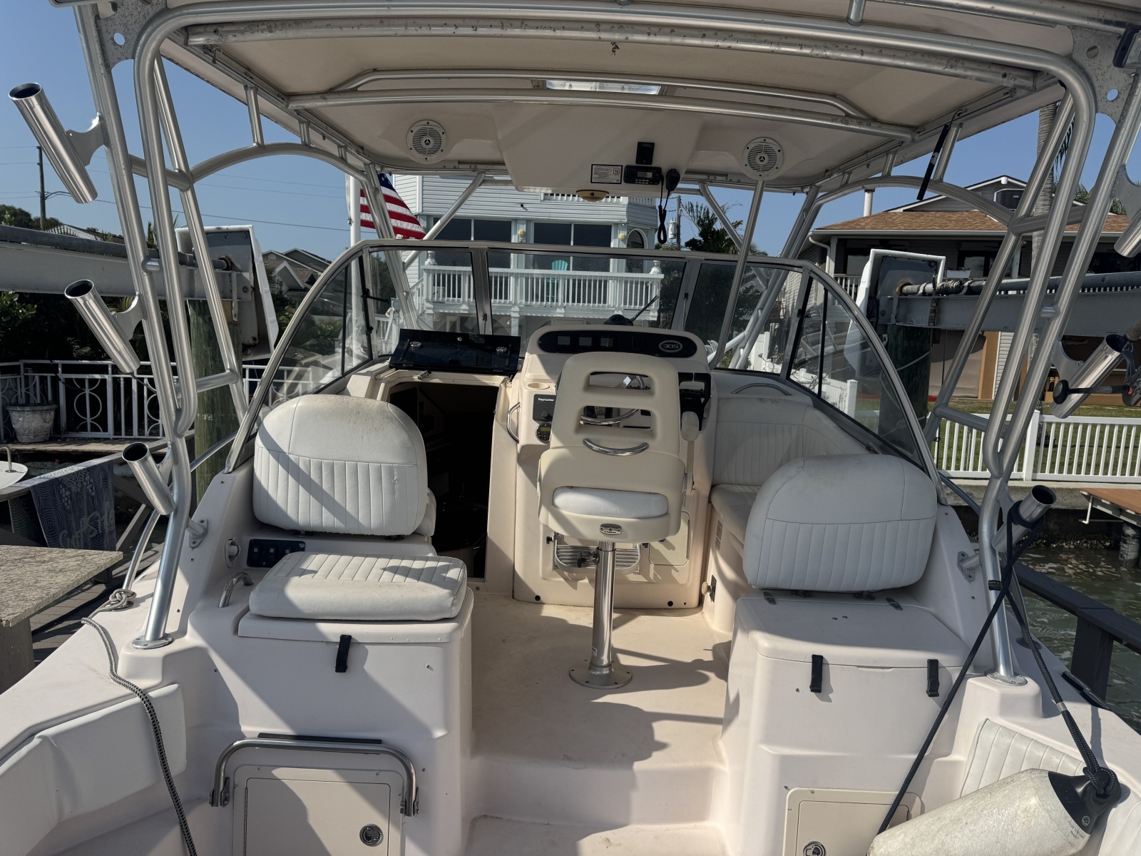 30ft Grady White Yacht For Sale