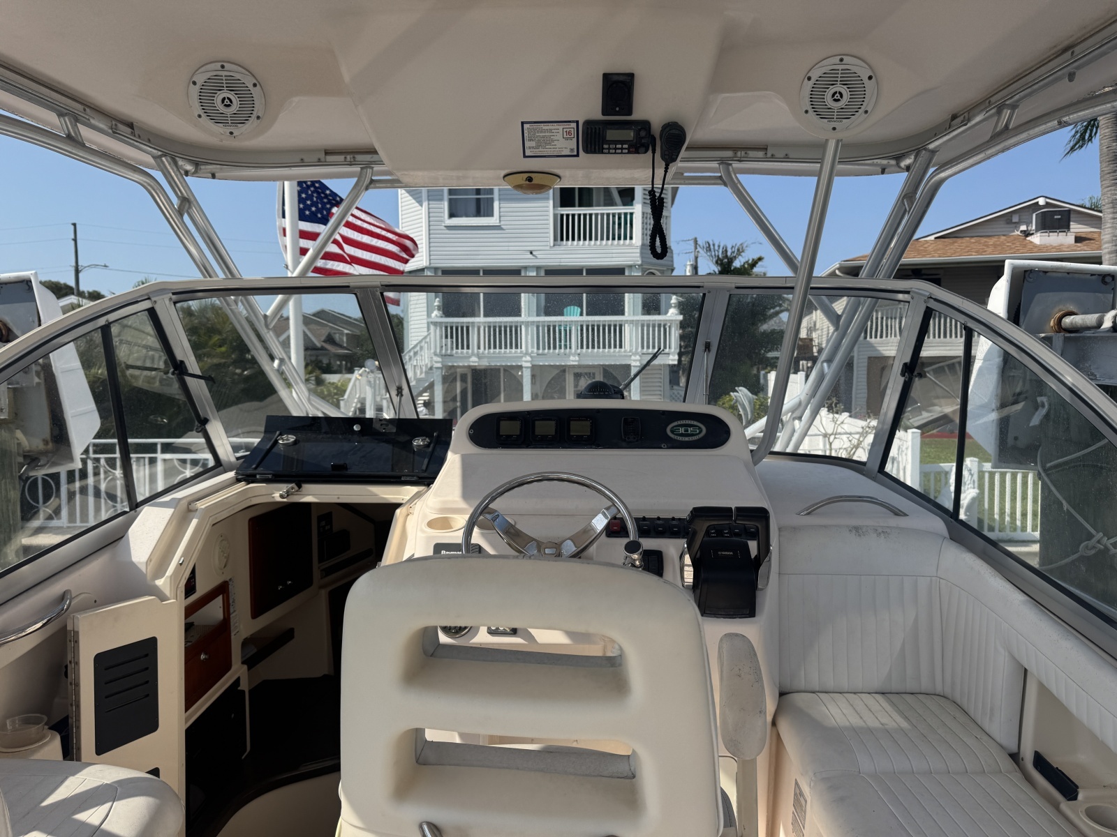 30ft Grady White Yacht For Sale