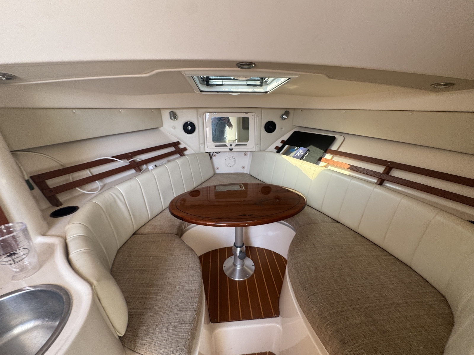 30ft Grady White Yacht For Sale