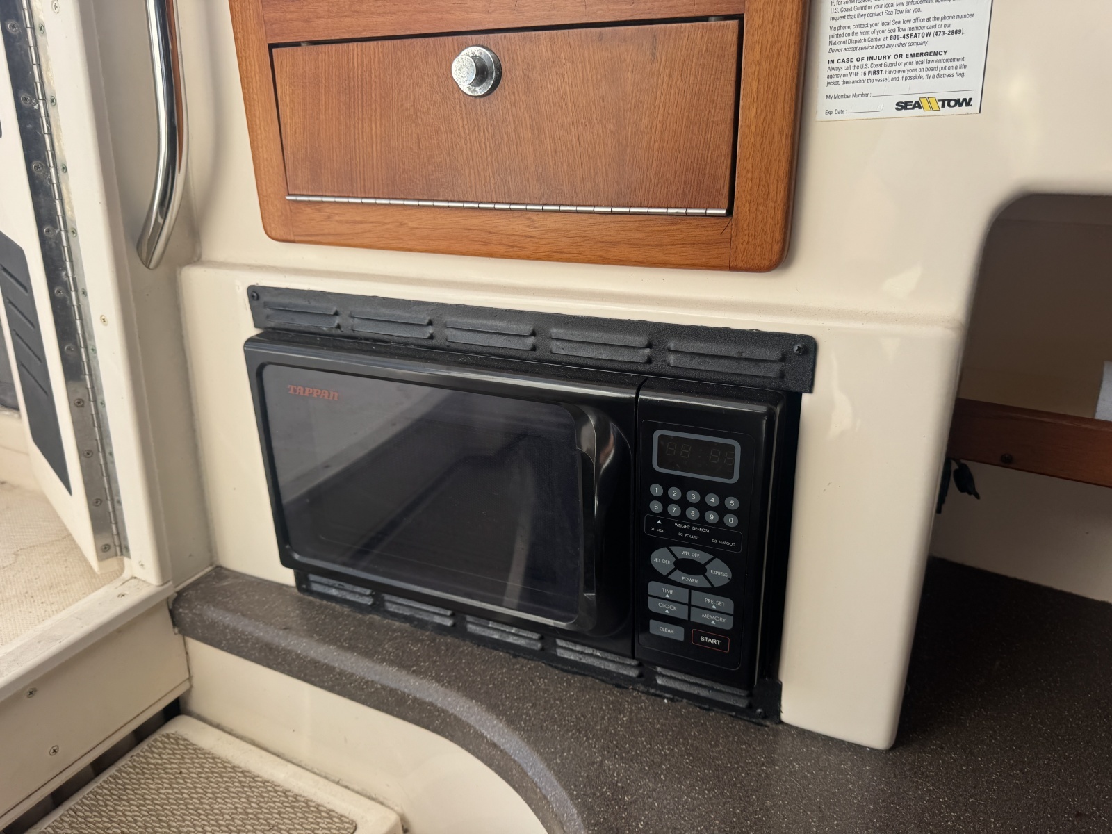 30ft Grady White Yacht For Sale