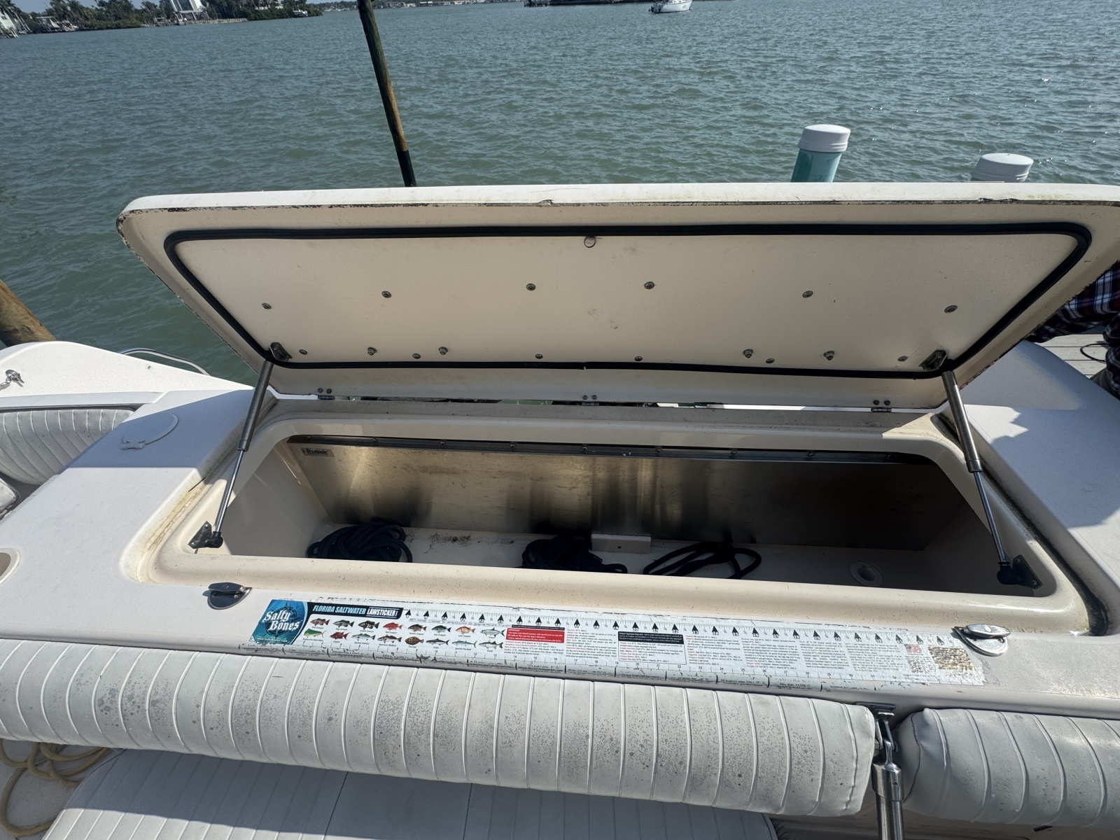 30ft Grady White Yacht For Sale