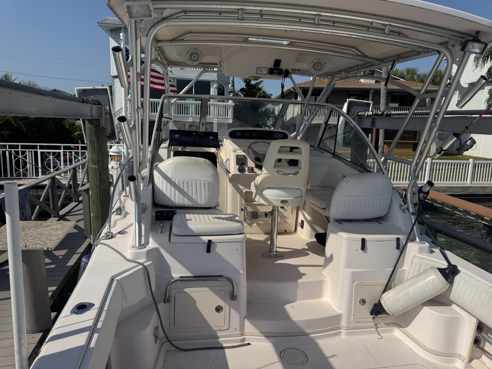 30ft Grady White Yacht For Sale