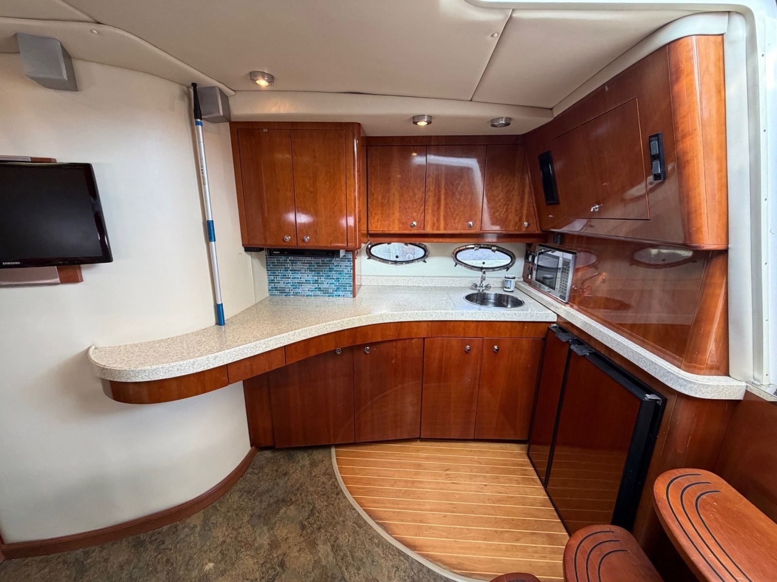 42ft Regal Yacht For Sale