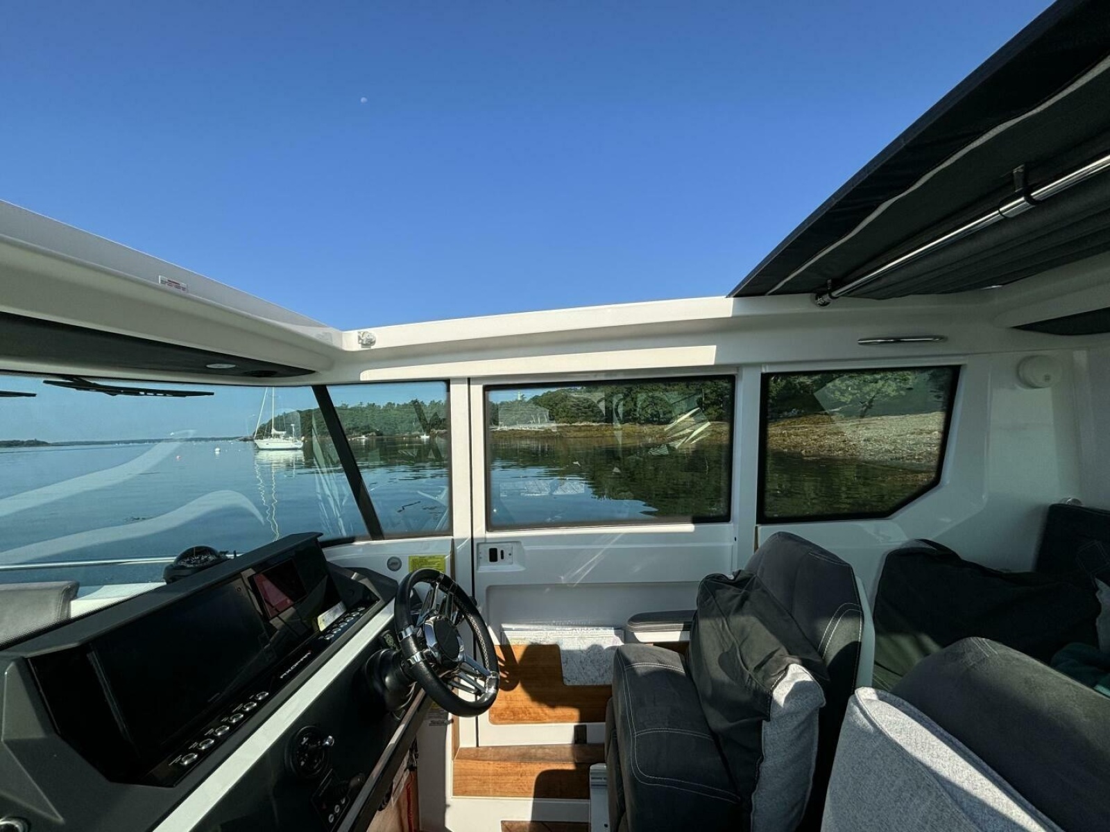 At Ease 28ft Axopar Yacht For Sale