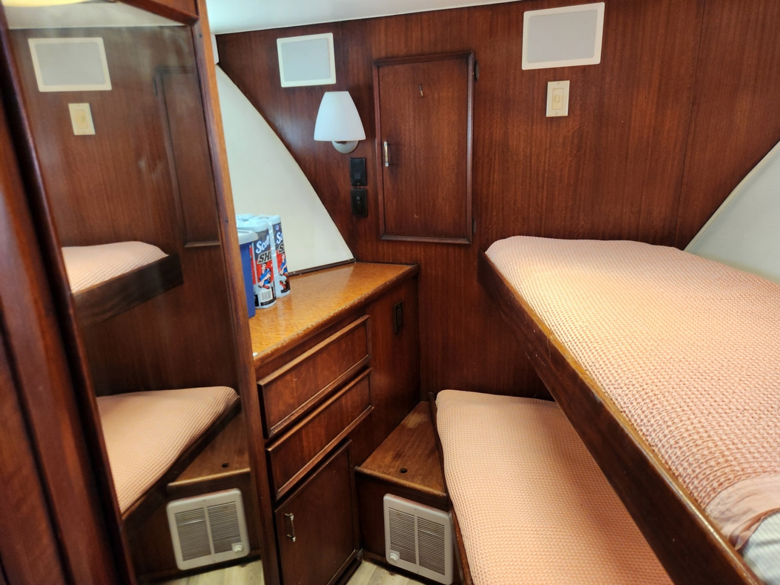 53' 1978 Hatteras 53 Motor Yacht
