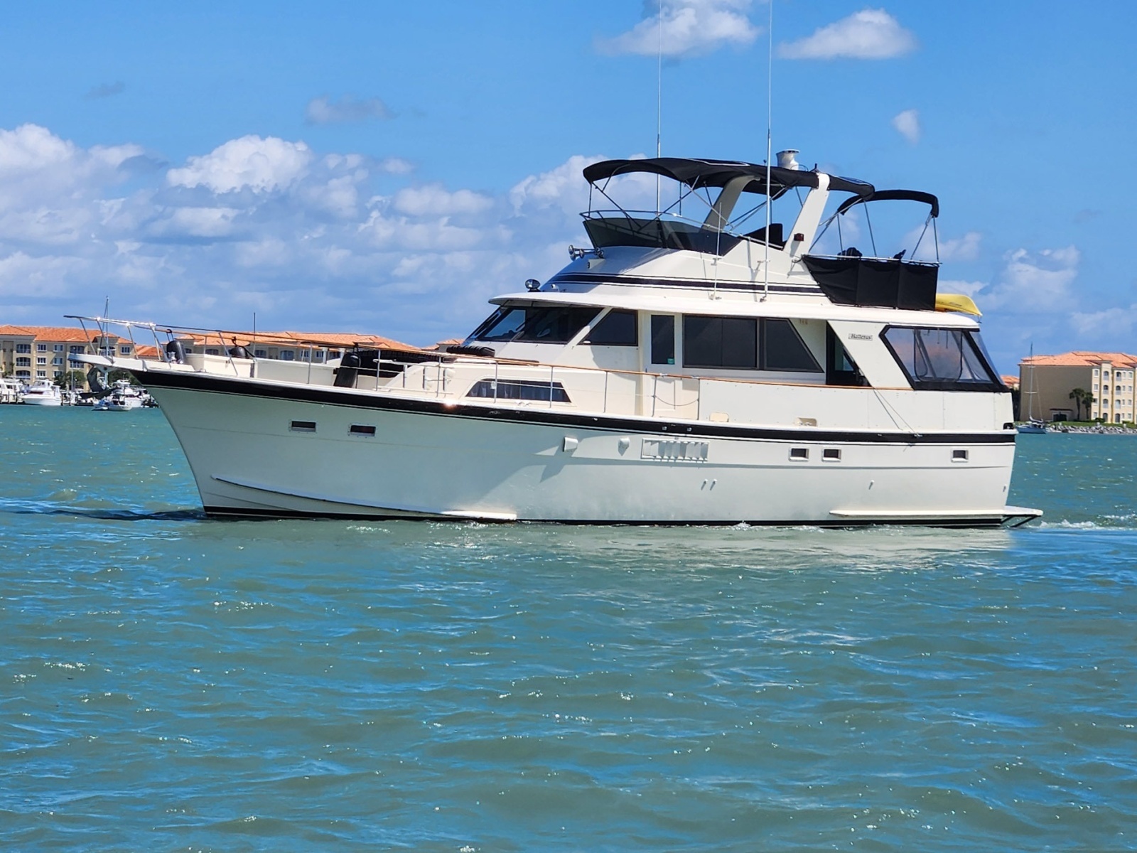 PUDDY TAT III 53ft Hatteras Yacht For Sale