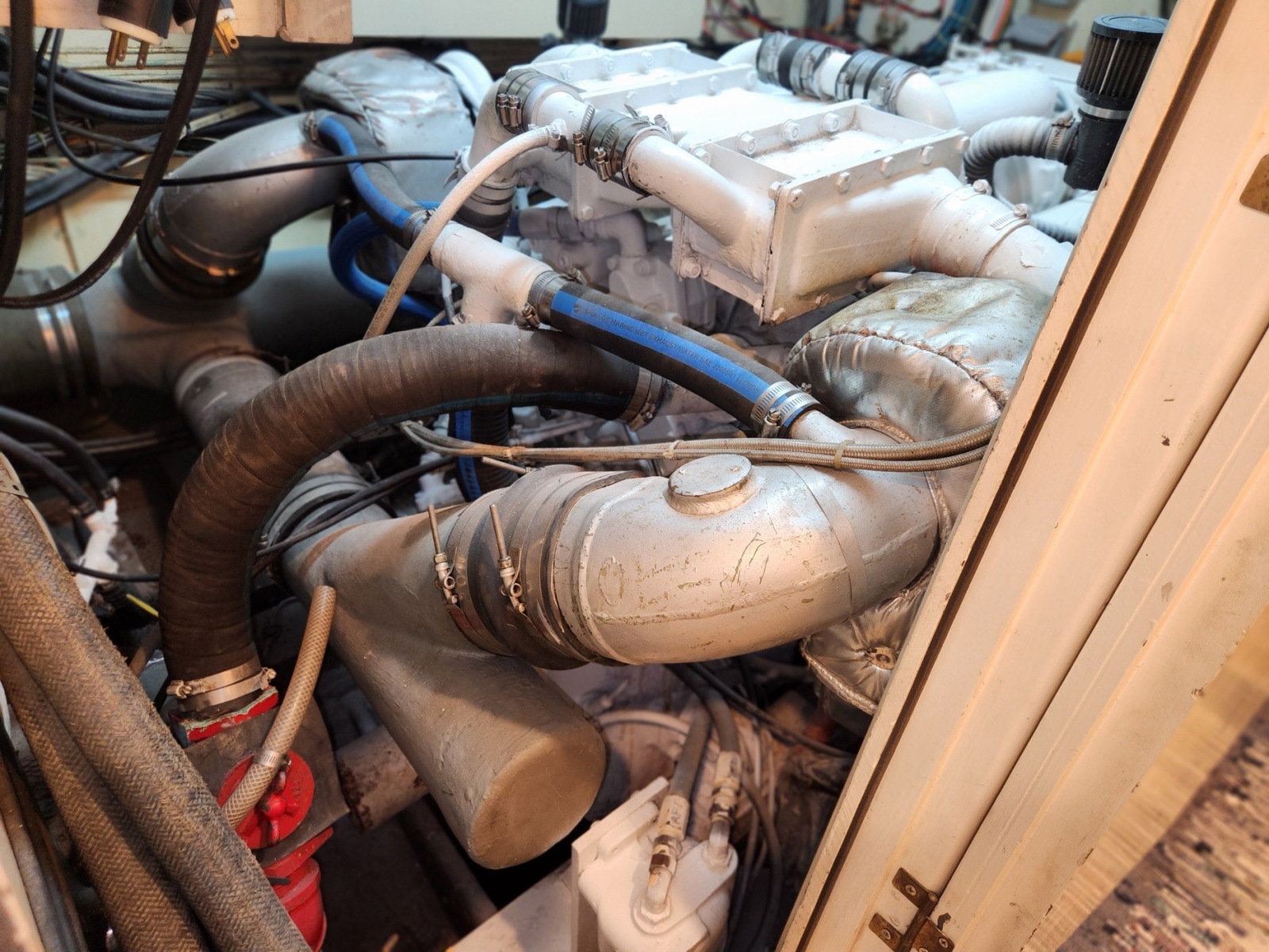 PUDDY TAT III 53ft Hatteras Yacht For Sale