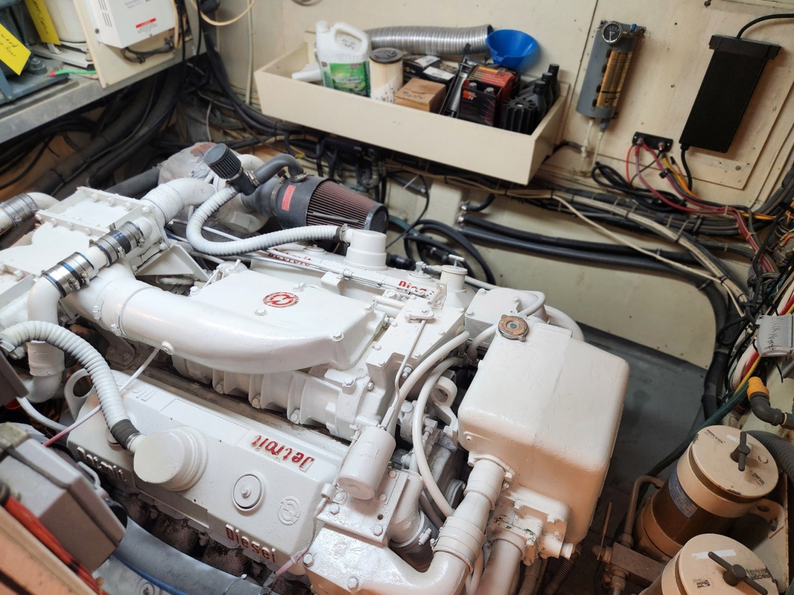 PUDDY TAT III 53ft Hatteras Yacht For Sale