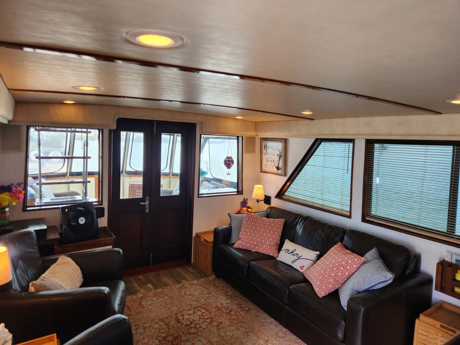 PUDDY TAT III 53ft Hatteras Yacht For Sale