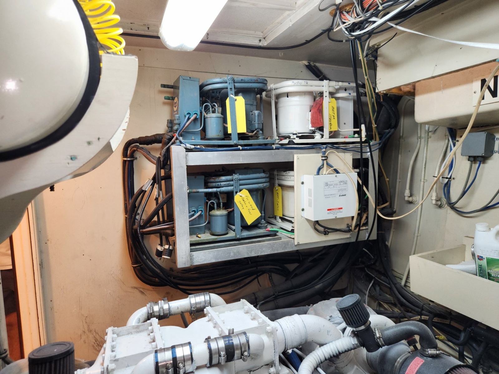 PUDDY TAT III 53ft Hatteras Yacht For Sale