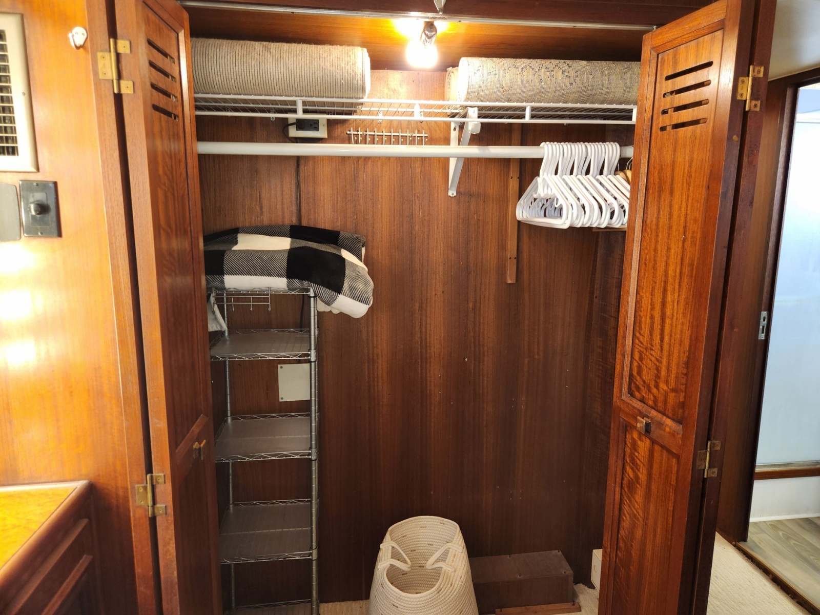 53' 1978 Hatteras 53 Motor Yacht