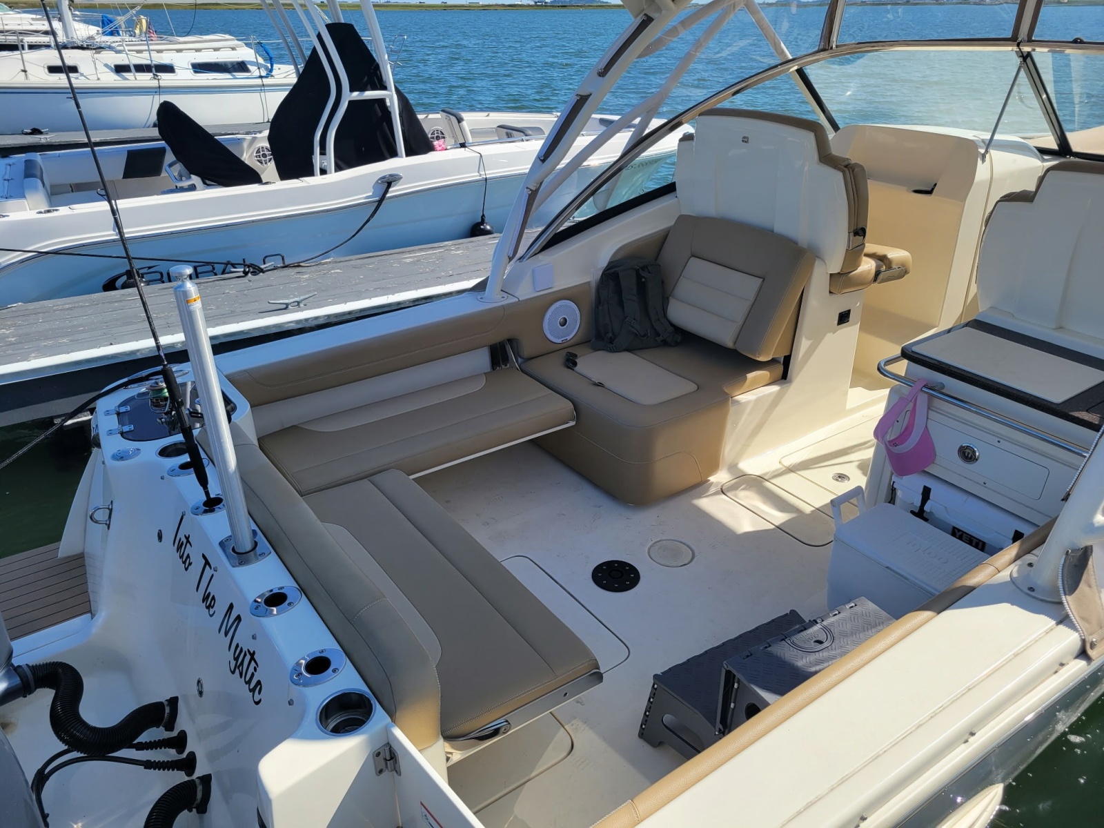 2020 Scout 255 Dorado