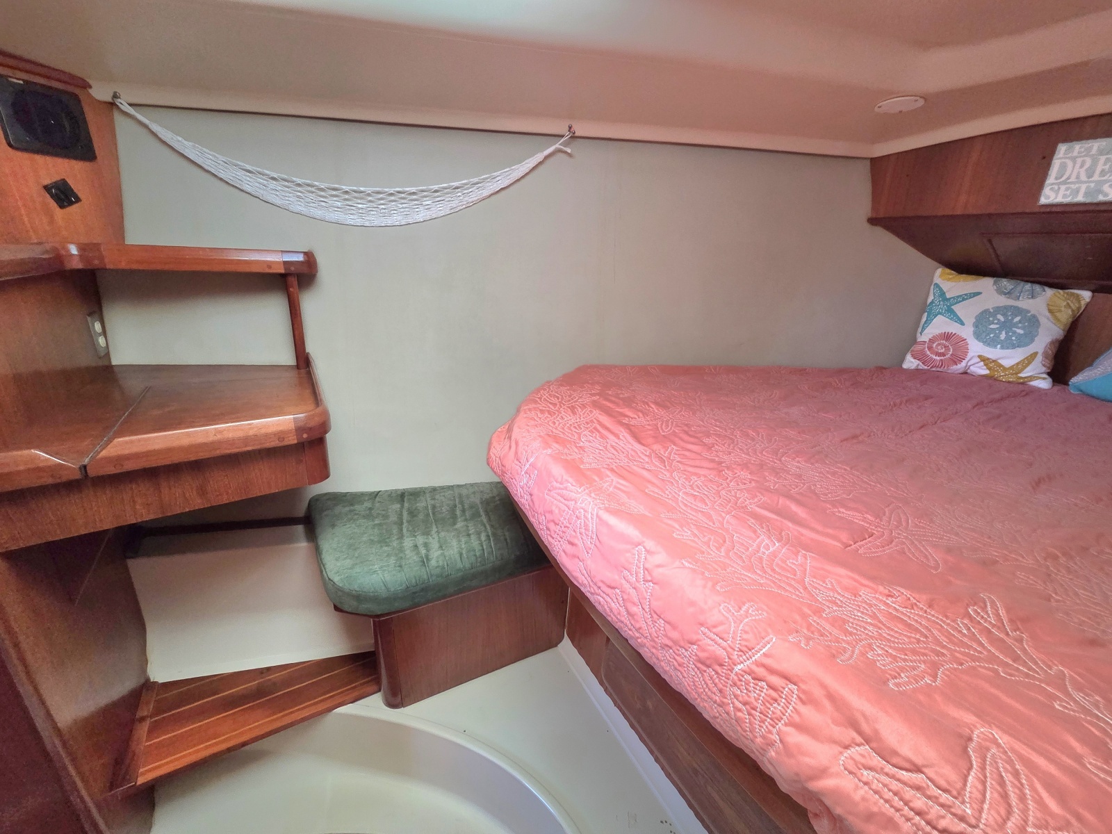 Divan San 42ft Hunter Yacht For Sale