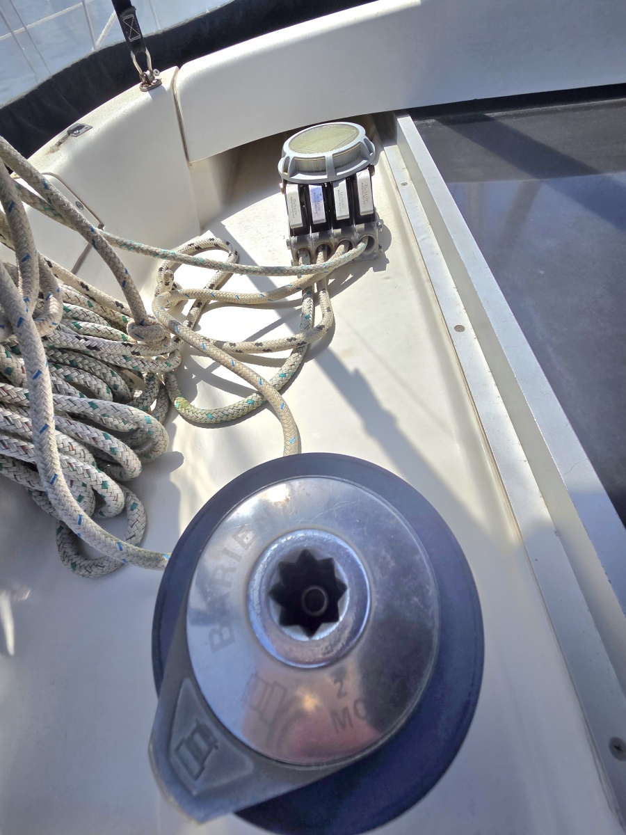 42' 1991 Hunter Passage 42