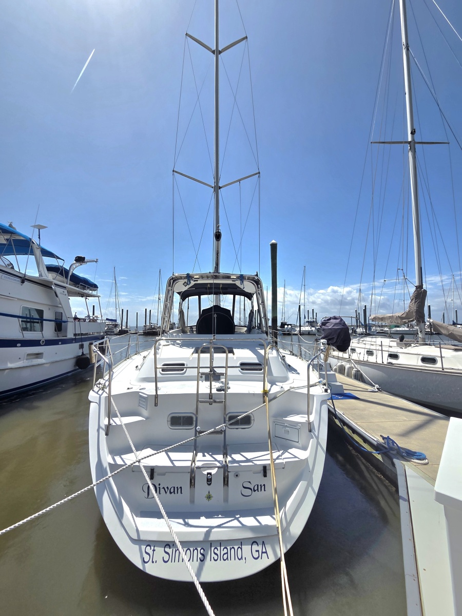 42' 1991 Hunter Passage 42