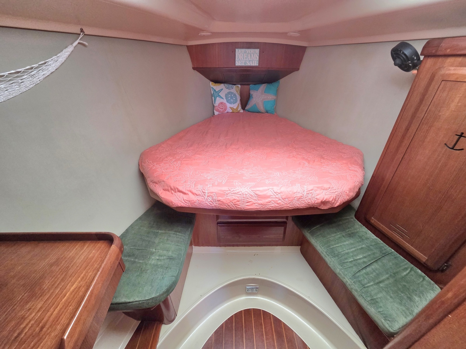 Divan San 42ft Hunter Yacht For Sale