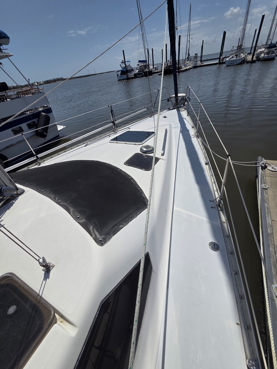 Divan San 42ft Hunter Yacht For Sale