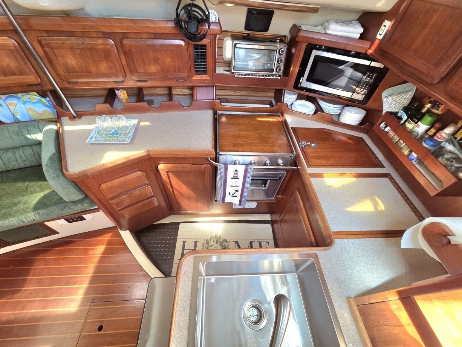 1991 Hunter Passage 42