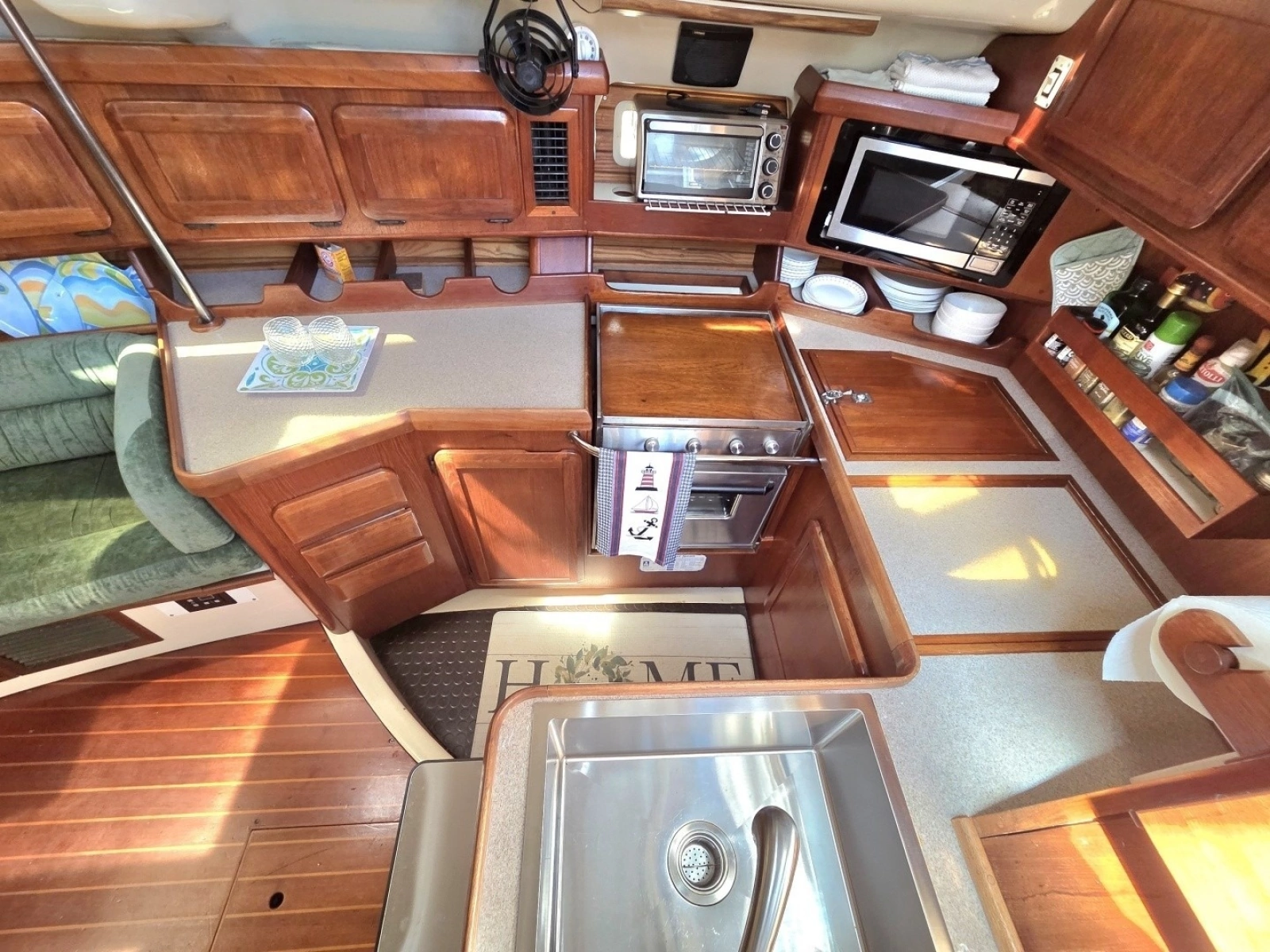 1991 Hunter Passage 42