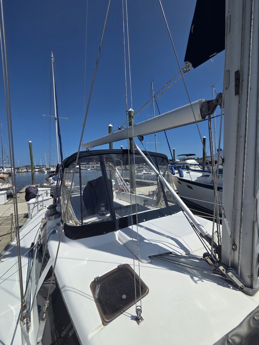Divan San 42ft Hunter Yacht For Sale