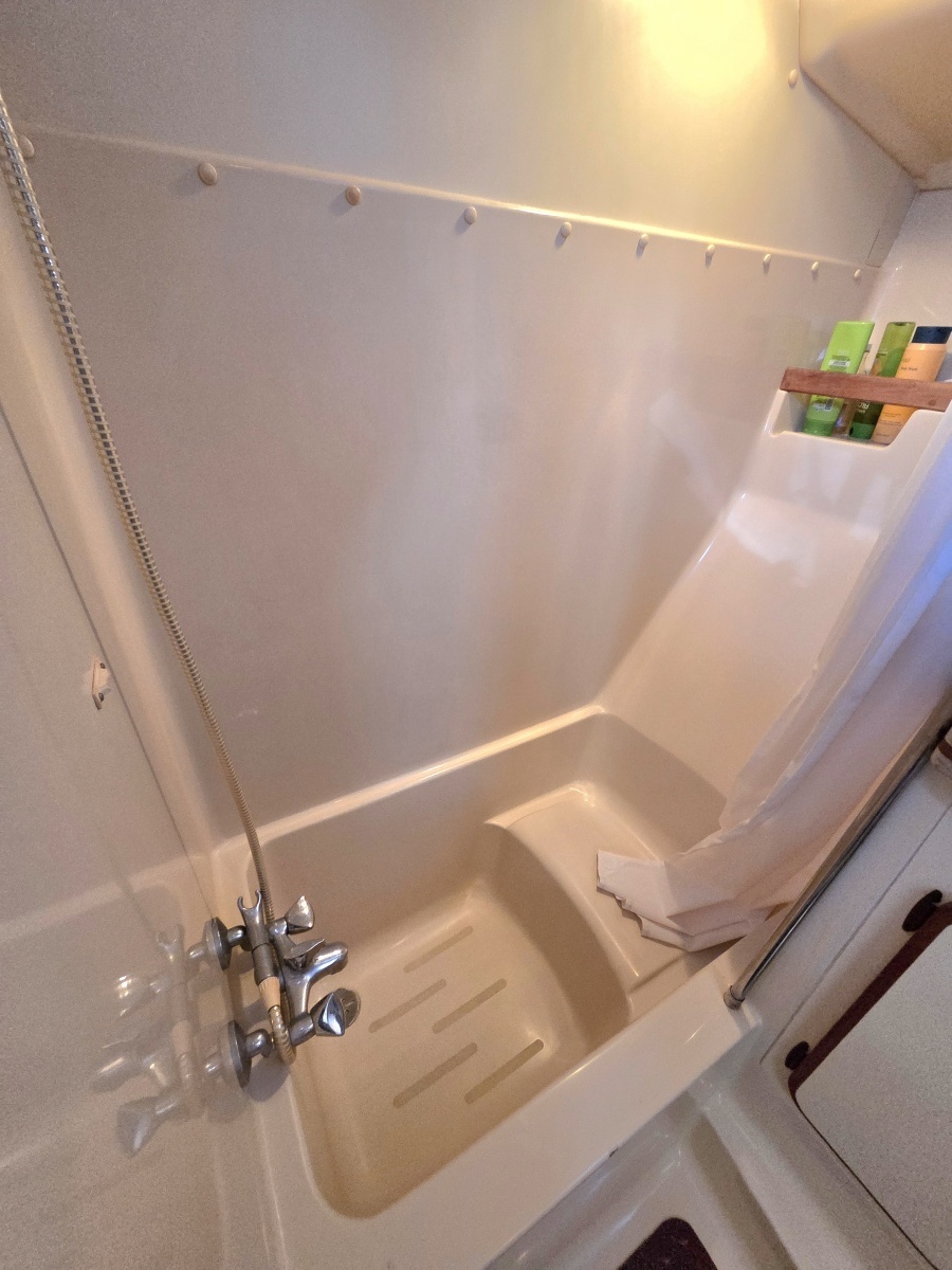 Divan San 42ft Hunter Yacht For Sale