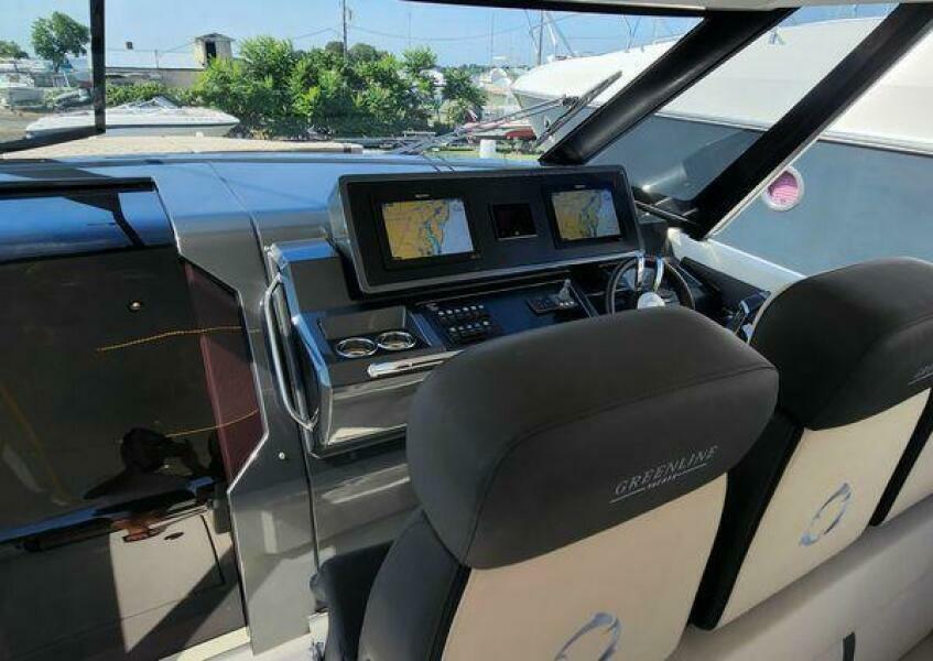 36' 2020 Greenline NEO Hard Top