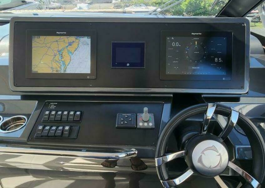 Meant To Be 36ft Greenline Yacht For Sale