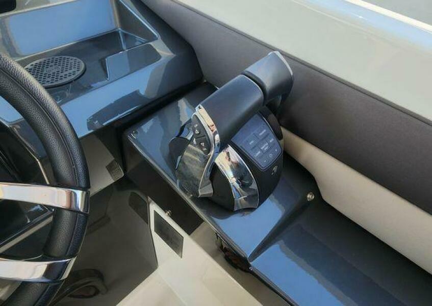 36' 2020 Greenline NEO Hard Top