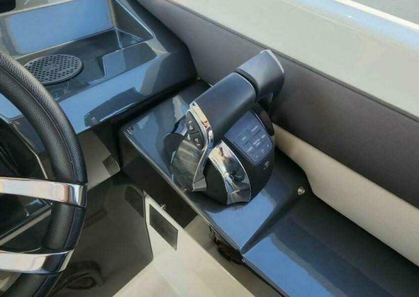 Meant To Be 36ft Greenline Yacht For Sale