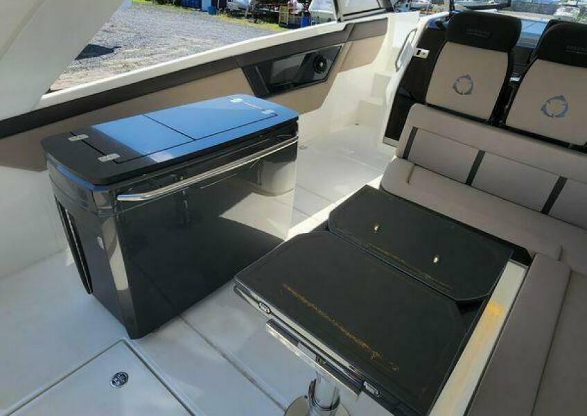 36' 2020 Greenline NEO Hard Top