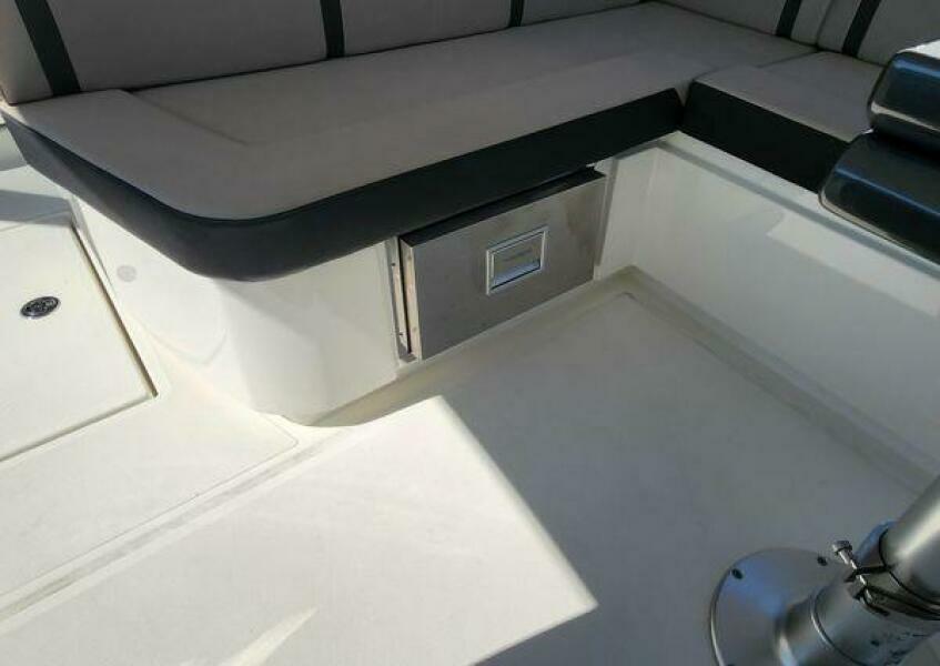 36' 2020 Greenline NEO Hard Top