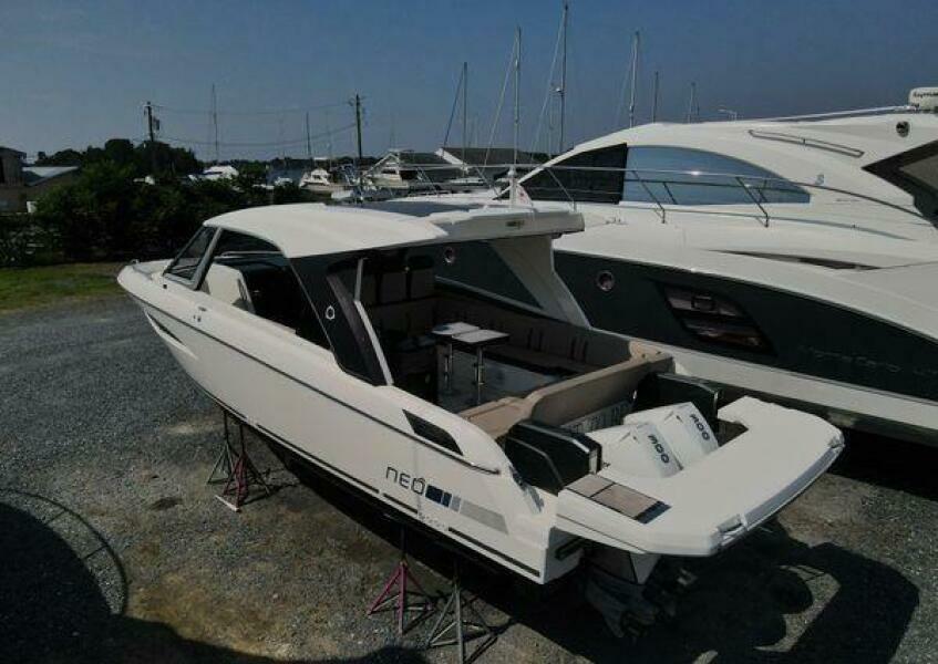 36' 2020 Greenline NEO Hard Top