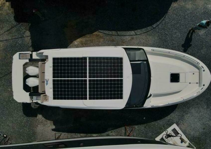 Meant To Be 36ft Greenline Yacht For Sale