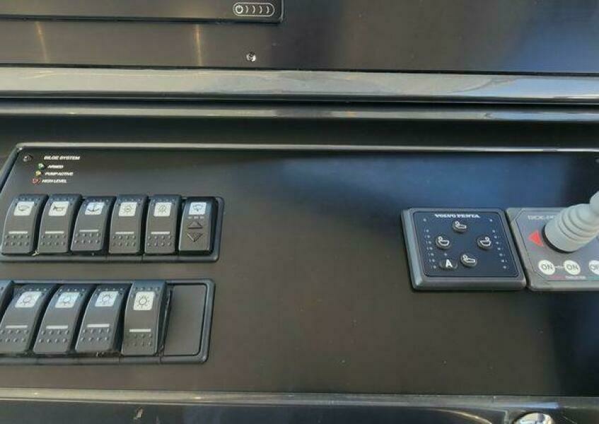 Meant To Be 36ft Greenline Yacht For Sale