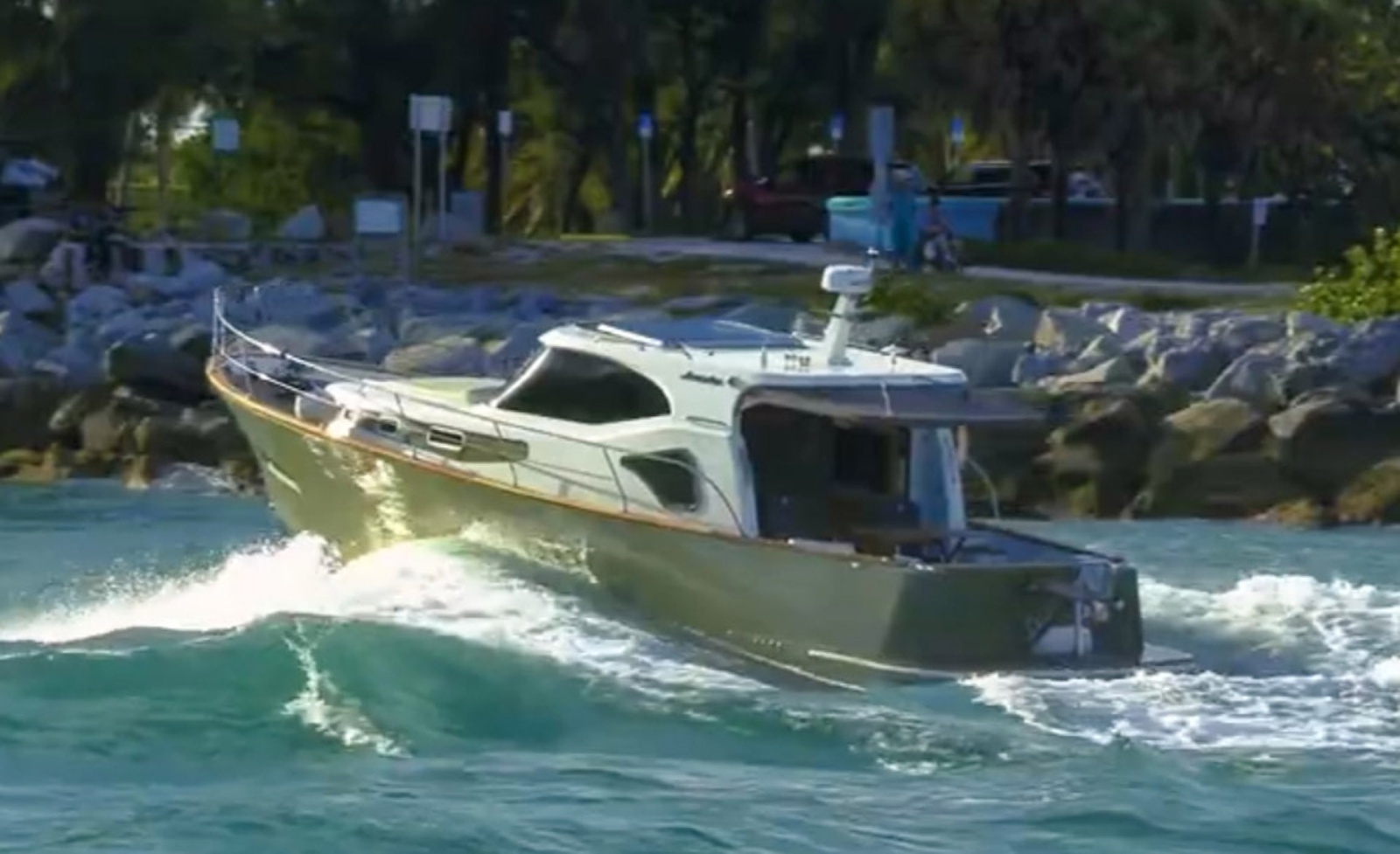 45 Issa 45ft Monachus Issa Yacht For Sale