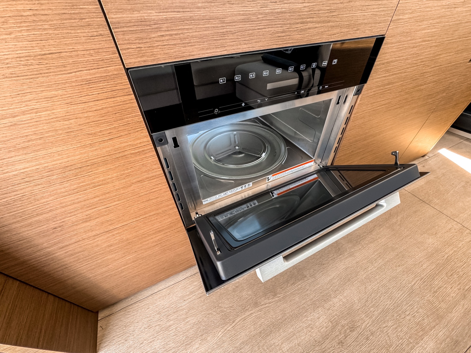 43' 2026 Wellcraft 44 Explorer