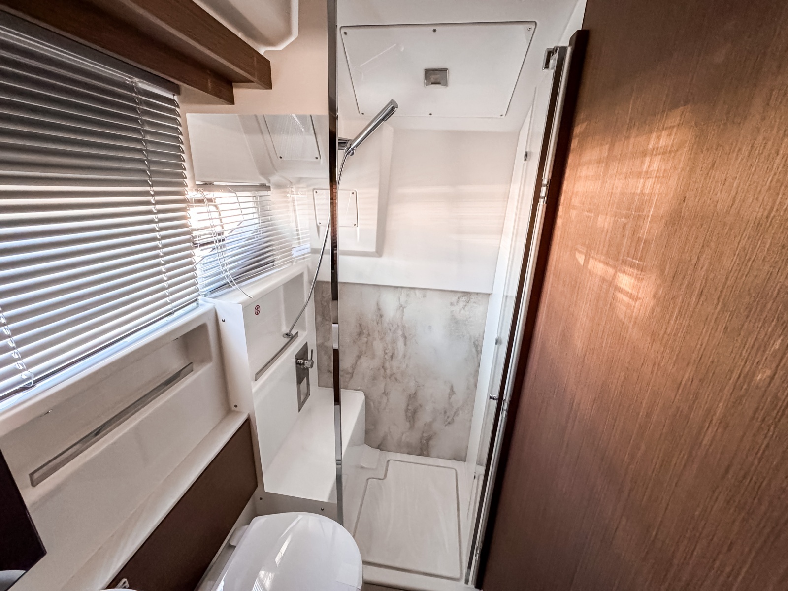 43ft Wellcraft Yacht For Sale