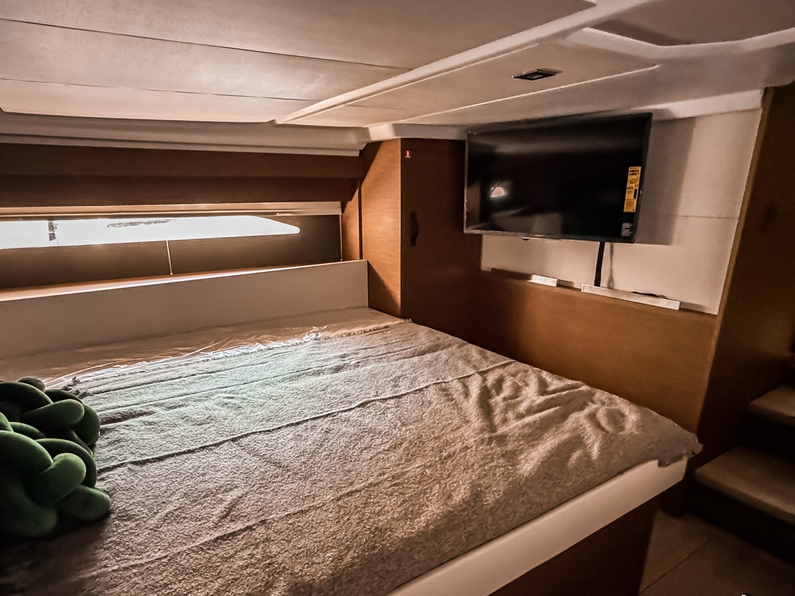 43' 2026 Wellcraft 44 Explorer