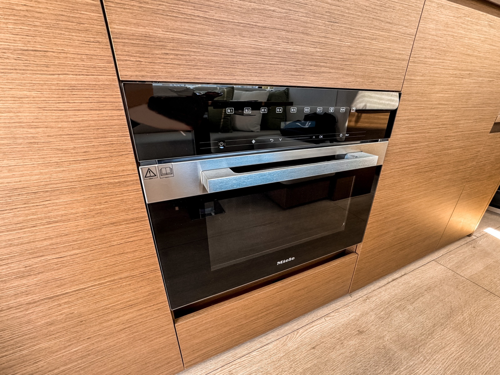 43' 2026 Wellcraft 44 Explorer