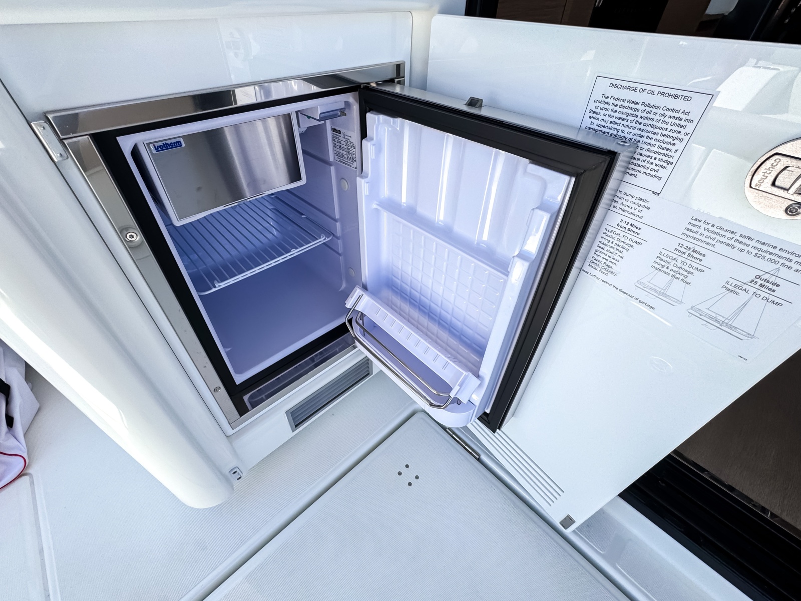 43' 2026 Wellcraft 44 Explorer